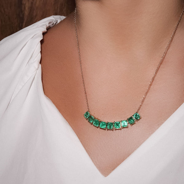  Maria Jose Jewelry 18kt Yellow Gold Emerald Necklace detail view
