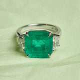 Colombian Emerald and Diamond Ring