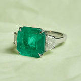 Colombian Emerald and Diamond Ring