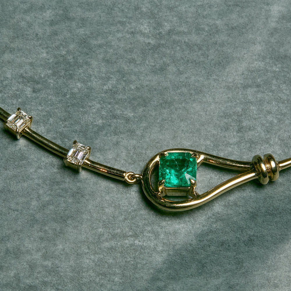 Sport Emerald Choker