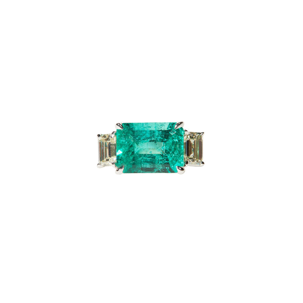 Maria Jose Jewelry East West Colombian Emerald Ring Front View